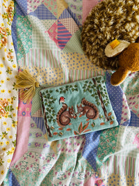 Pochette brodée 🧵🐿️🪾